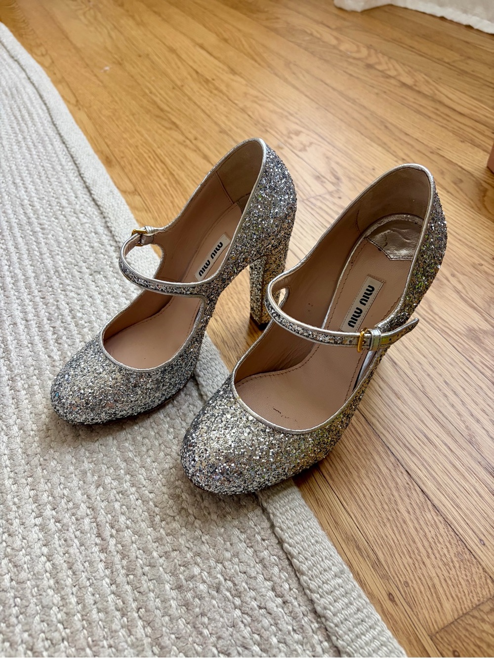 Miu Miu Silver Glitter Argento Mary Jane Pump Heels EU 37 w/ Box & Dust Bags